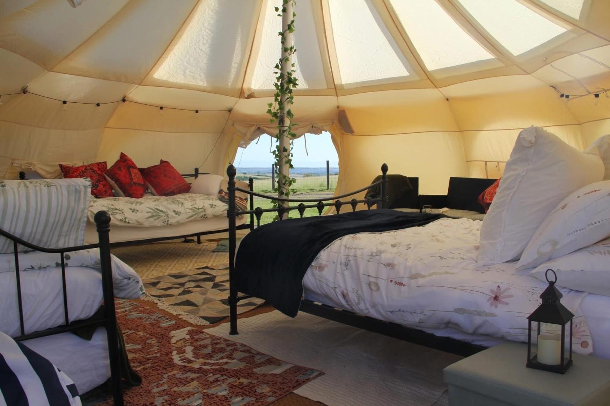 Tal-Y-Fan Farm 6M Stargazer Tent 布里真德 外观 照片